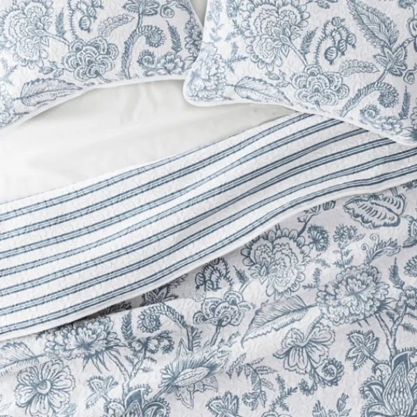 Quilts-Kirkland's Home Blue Jacobean Reversible 3-Pc. Queen Quilt Set Blue/White