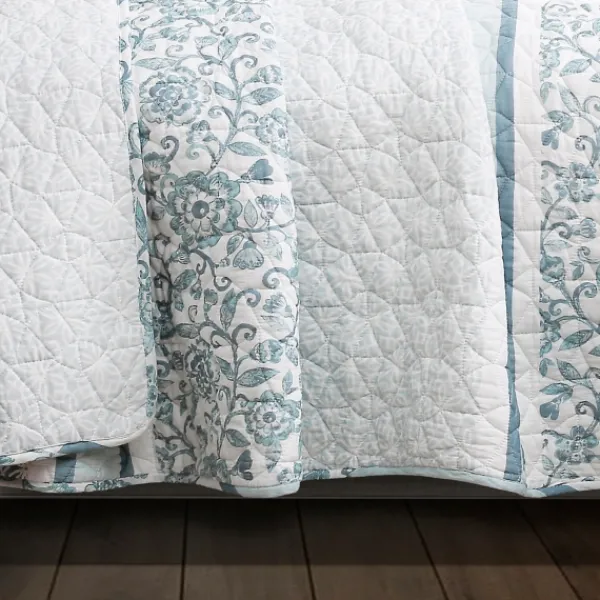 Quilts-Kirkland's Home Blue Nisha Floral Full/Queen 3-Pc. Quilt Set Blue/White