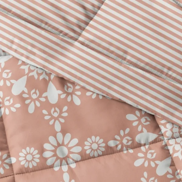 Comforters-Kirkland's Home Clay Daisy Medallion Queen 3-Pc. Comforter Set Orange