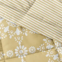 Comforters-Kirkland's Home Daisy Medallion King 3-Pc. Comforter Set Yellow