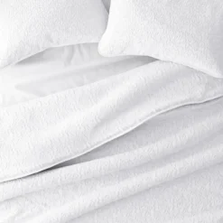 Quilts-Kirkland's Home Floral Stitch 3-Pc. King Quilt Set White