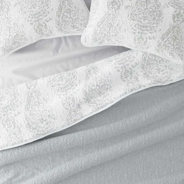 Quilts-Kirkland's Home Gray Damask Reversible 3-Pc. Queen Quilt Set Gray/White
