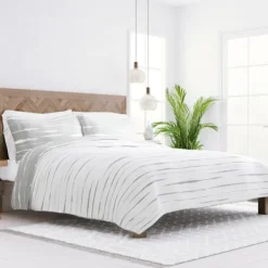 Quilts-Kirkland's Home Gray Linear Reversible 3-Pc. Queen Quilt Set Gray/White