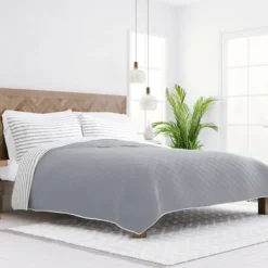 Quilts-Kirkland's Home Gray Striped Reversible 3-Pc. King Quilt Set Gray/White