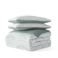 Quilts-Kirkland's Home Green Scalloped Reversible 3-Pc. King Quilt Set Green/White