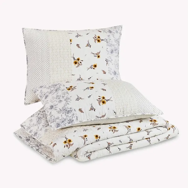 Quilts-Kirkland's Home Jessica Simpson Floral Endora Queen Quilt Set White