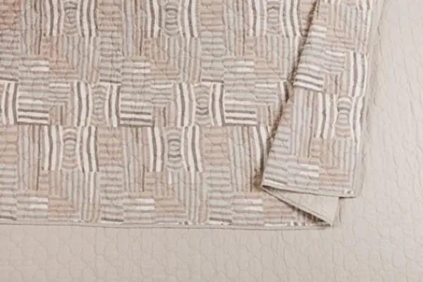 Quilts-Kirkland's Home Justina Blakeney Abrazo 3-Pc. King Quilt Set Tan
