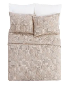 Quilts-Kirkland's Home Justina Blakeney Abrazo 3-Pc. Queen Quilt Set Tan