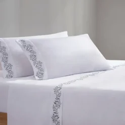 Bed Sheets-Kirkland's Home Leafy Vine Hem Microfiber 4-Pc. Queen Sheet Set White/Green