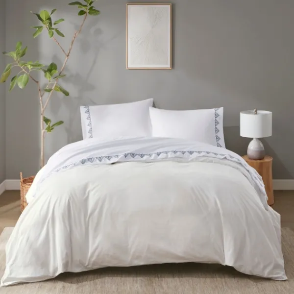 Bed Sheets-Kirkland's Home Petal Blossom Hem Microfiber 4-Pc. Full Sheet Set White/Blue