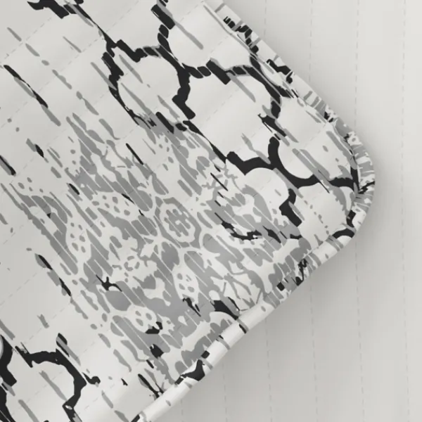 Quilts-Kirkland's Home White Trellis Reversible 2-Pc. Twin Quilt Set White/Gray