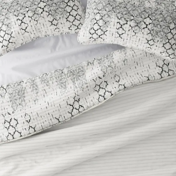 Quilts-Kirkland's Home White Trellis Reversible 2-Pc. Twin Quilt Set White/Gray